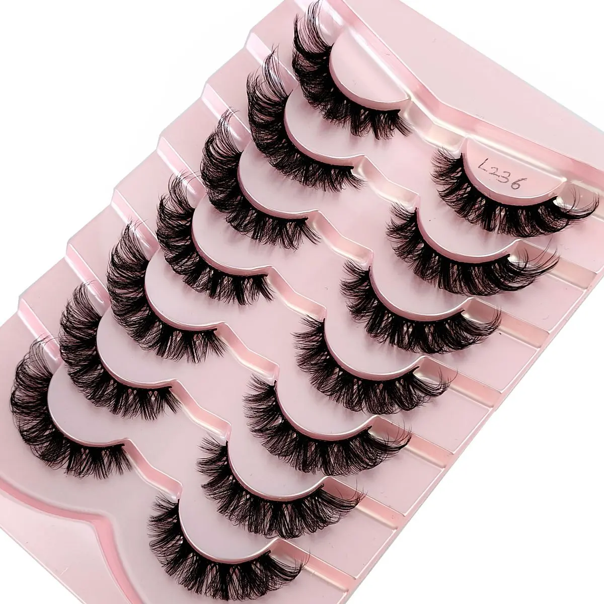 HBZGTLAD NUOVO 7 paia Classic Hybrid Volume Ciglia D Curl Faux Visone Lash Natural Wispy Russian Strip Ciglia Trucco Ciglia Finte