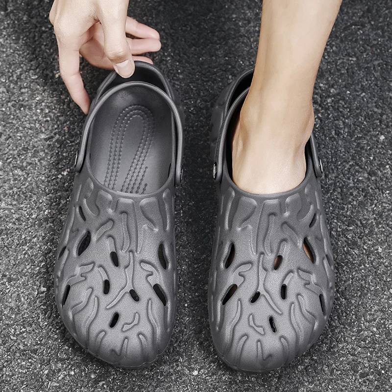 

Летние мужские сандалии, новые мужские камуфляжные пляжные тапочки, мужская уличная повседневная обувь, мужские сандалии, мужские шлепанцы, универсальная обувь для воды