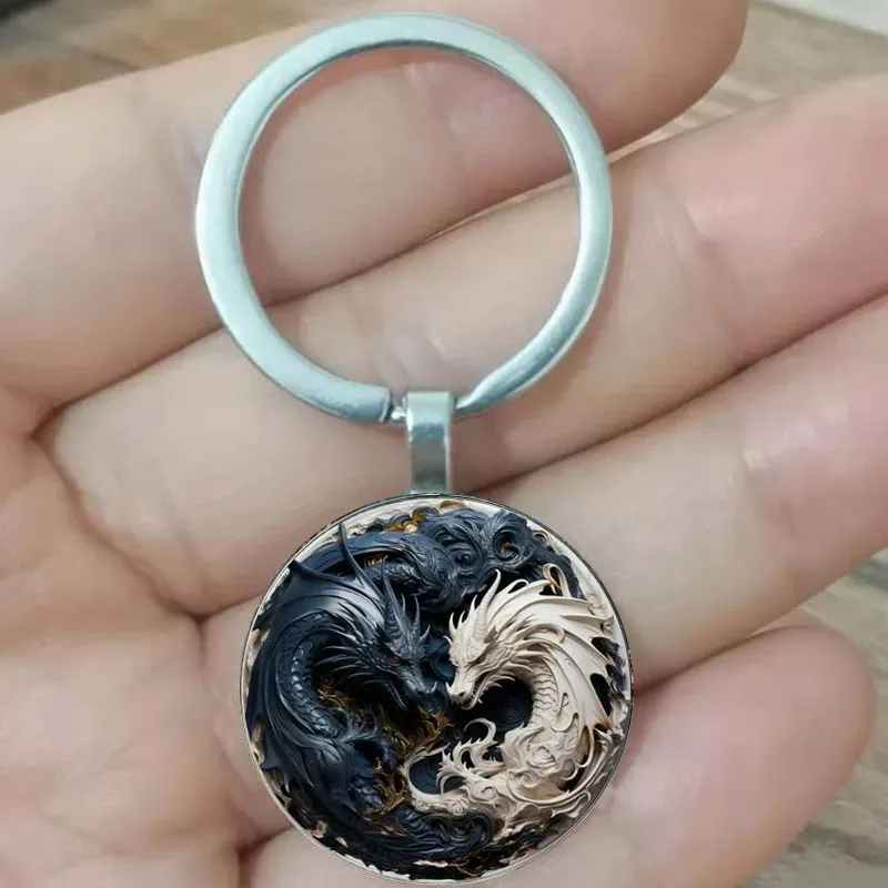 سلسلة مفاتيح عصرية على شكل تنين يين يانغ - حلقة مفاتيح ميمونة من سبائك الزنك ذات التنين المزدوج #1