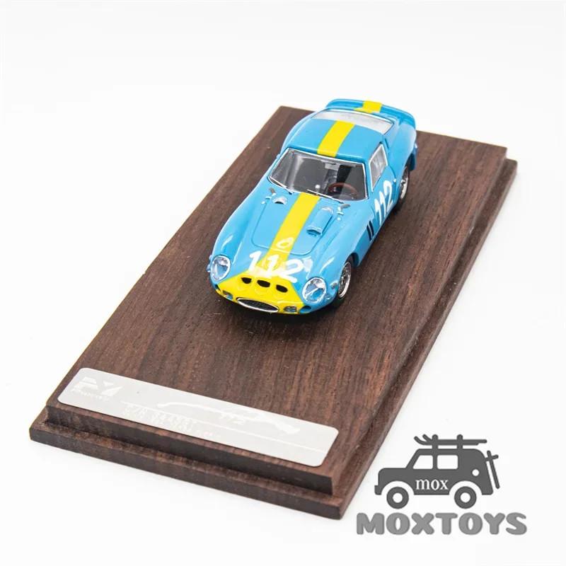 

Литая под давлением модель автомобиля Finclassically FY 1:64 250 GTO