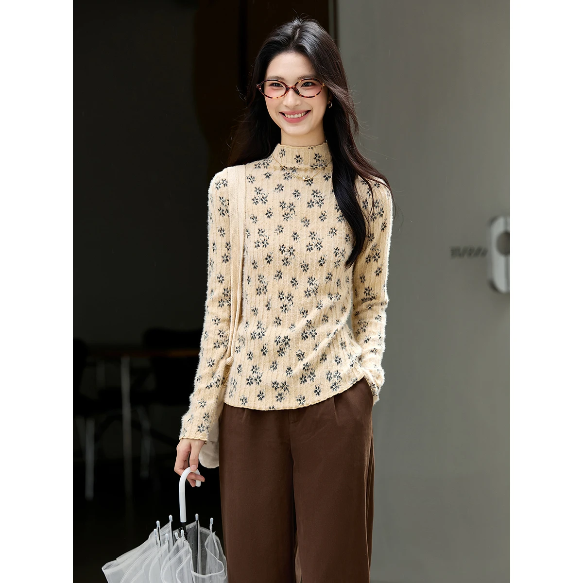 

VIMLY Women's Beige Floral Jacquard Top 2025 Winter Casual Stand Collar Long Sleeve Blouse Elegant Slim Fit Lace Lady Tops A2997