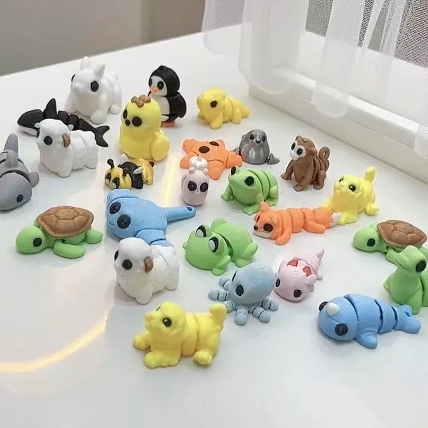 Urocze 10/20/30/40/50 szt. mini zwierzątka, modele zwierząt drukowane w 3D, figurki akcji, zabawki, wielokolorowe mini ozdoby do domu, prezenty urodzinowe