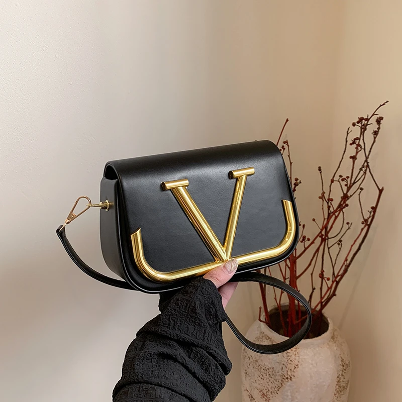 حقيبة كتف نسائية لطيفة مكشكشة للنزهات اليومية مع مادة البولي يوريثان وجيوب متعددة وتصميم خفيف الوزن وملمس ناعم #4