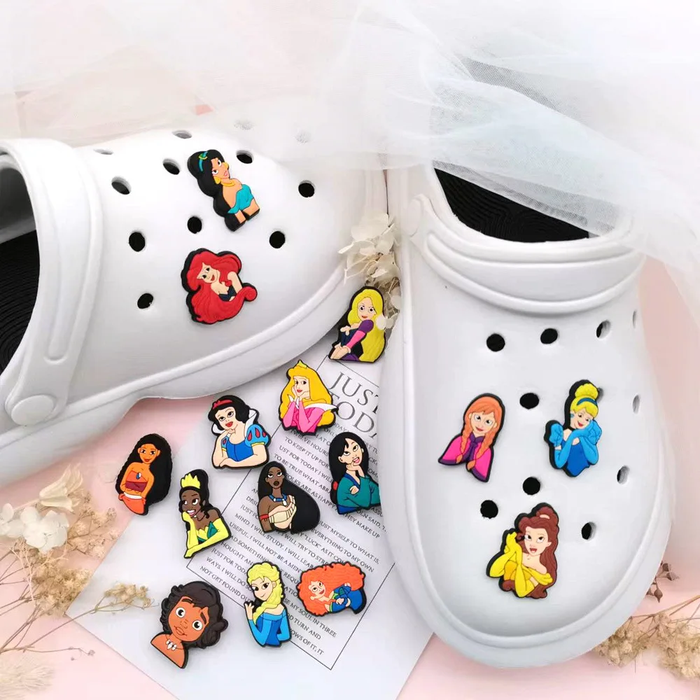 Miniso Escaping Princes Classic Collection Charming and Cute Anime Cartoon Hole Shoe Buckle Accessories Clogs Fashion Decoration