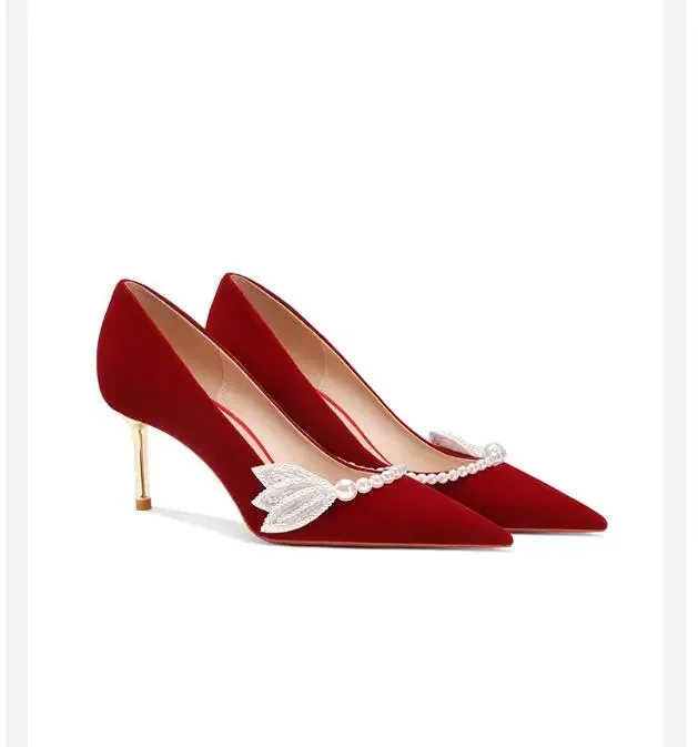 أحذية زفاف بكعب عالٍ مخملي أحمر للنساء 2024 أحذية Xiuhe الجديدة #3