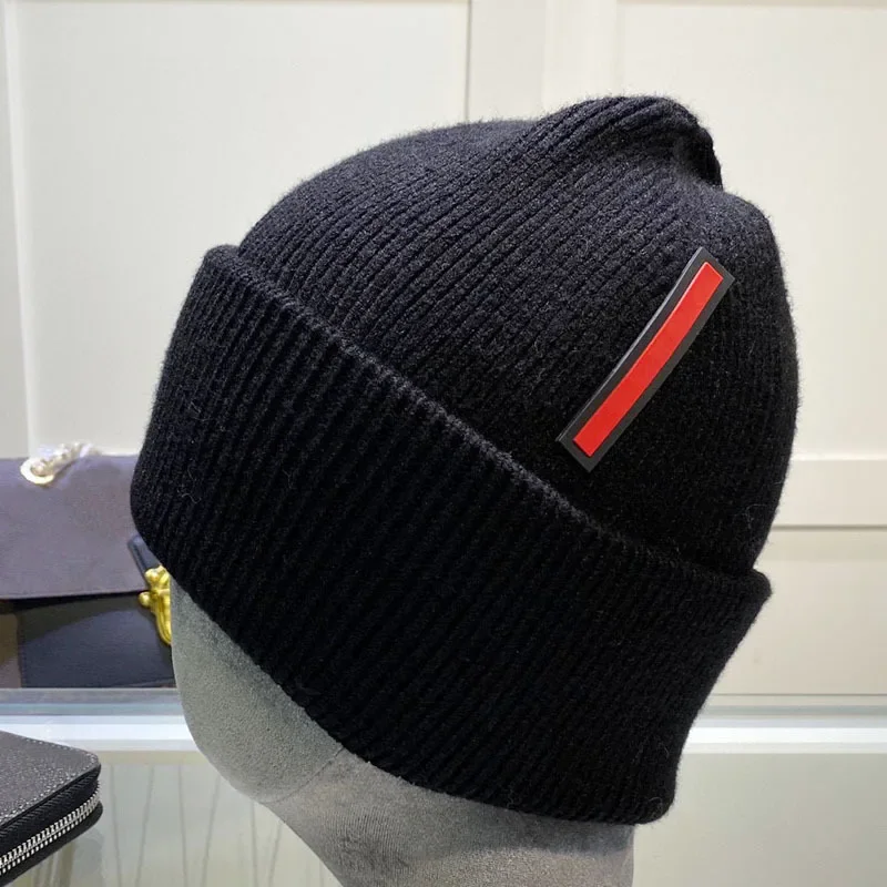 Pure Colors Stripes Logo Casual Beanies for Men Women Fashion Knitted Winter Hat Hip-hop Skullies Hat Bonnet Brand Direct Sales