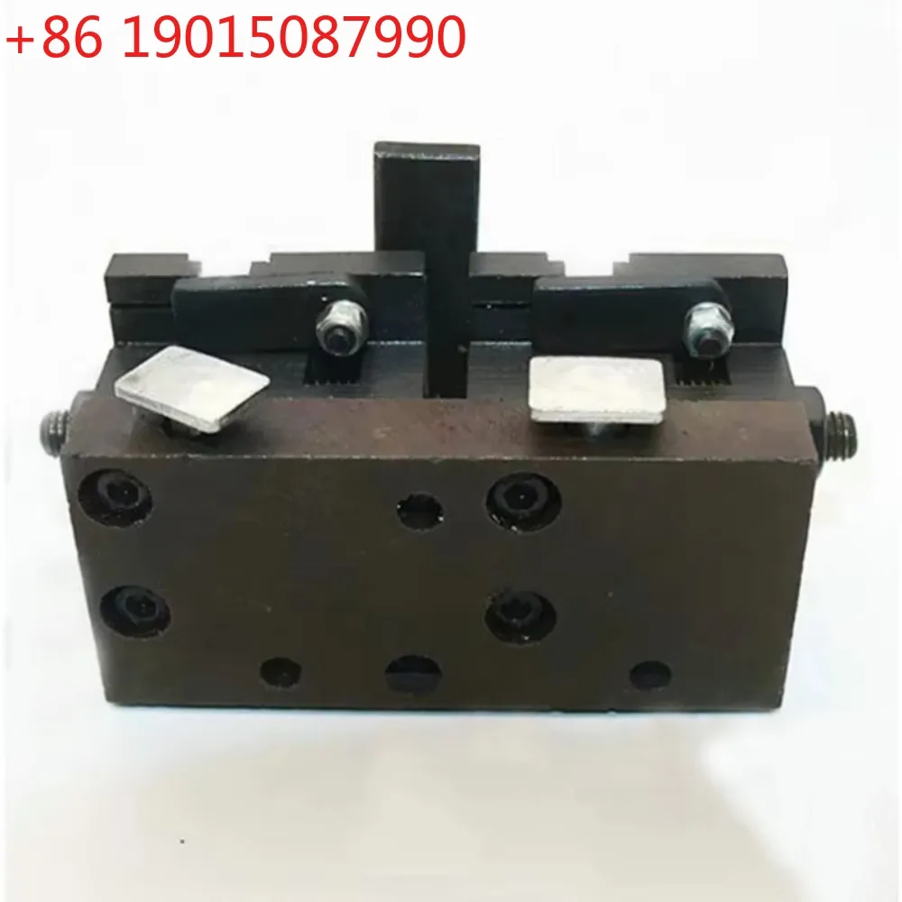 1PC Universal Chucking Tools for 998C 339C Vertical Key Copy Duplicate Machine Clamp Locksmith Tools Key Machine Parts