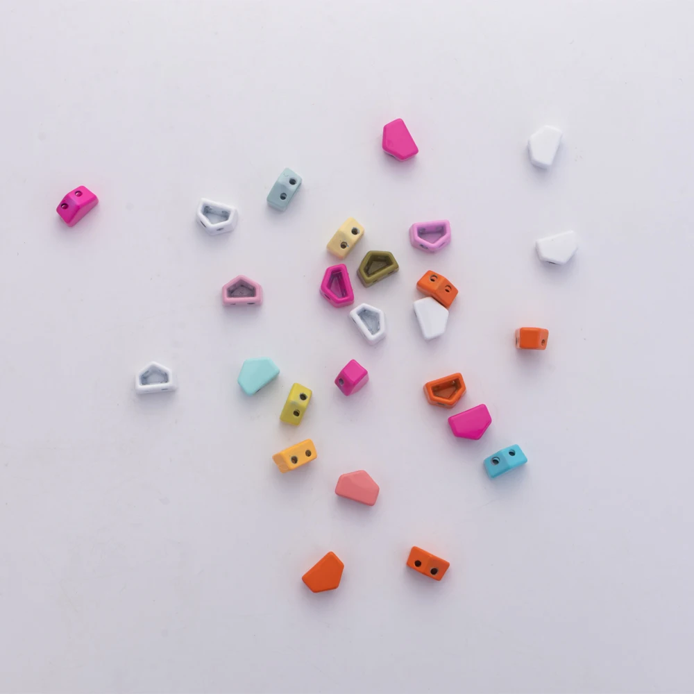 40Pcs Enamel Beads Newest Bold Triangle Shape Beads for Jewelry Making Handmade Diy Bracelet and Necklace Beads