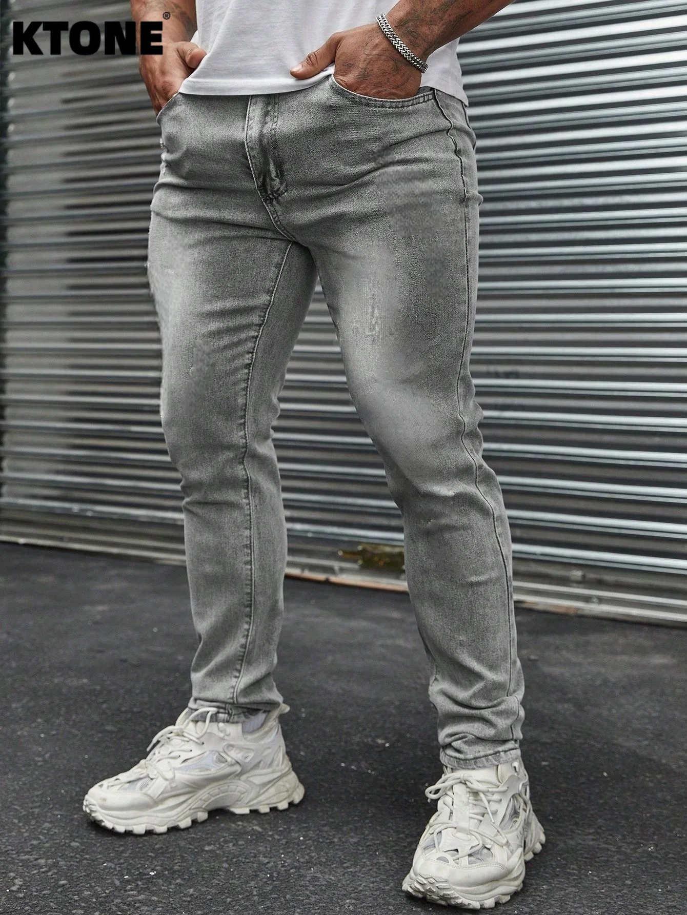 

Men's Slim Jeans Original Light Retro Style for Dating. No accessories or belts included.