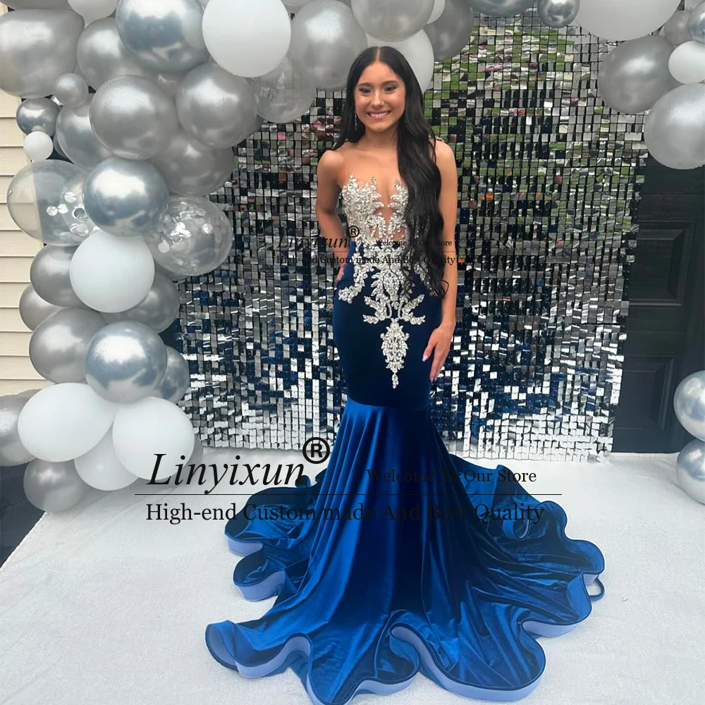 فساتين لحضور الحفلات الموسيقية من الكريستال اللامع الرائع 2025 حورية البحر المخملية رداء حفلات السهرة مخصص الوهم ذيل محكمة vestidos de gala