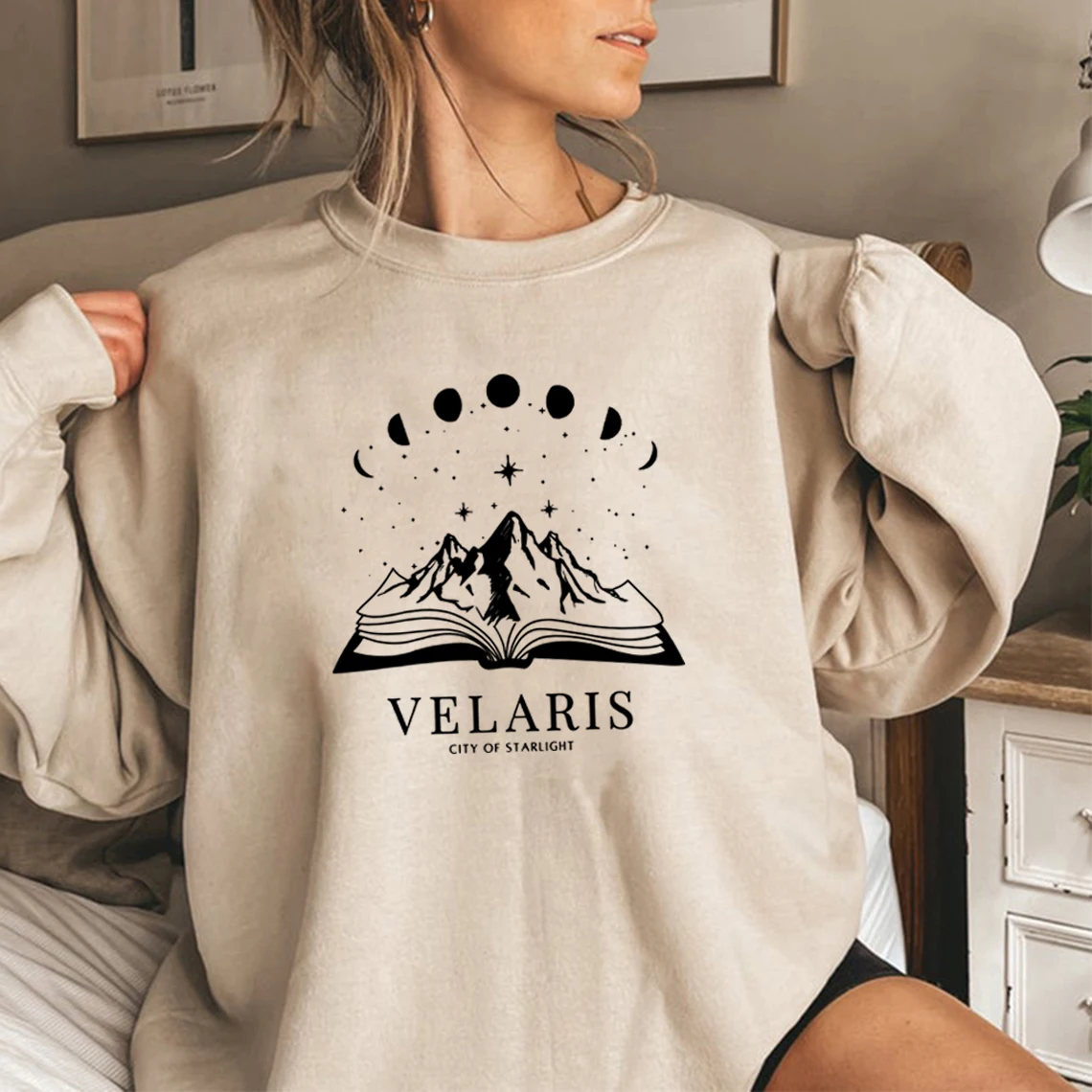 Velaris Sweatshirt The Night Court Hoodie A Court of Thorn and Roses Court of Dreams Sweater Acotar Velaris Gift Pullover Tops