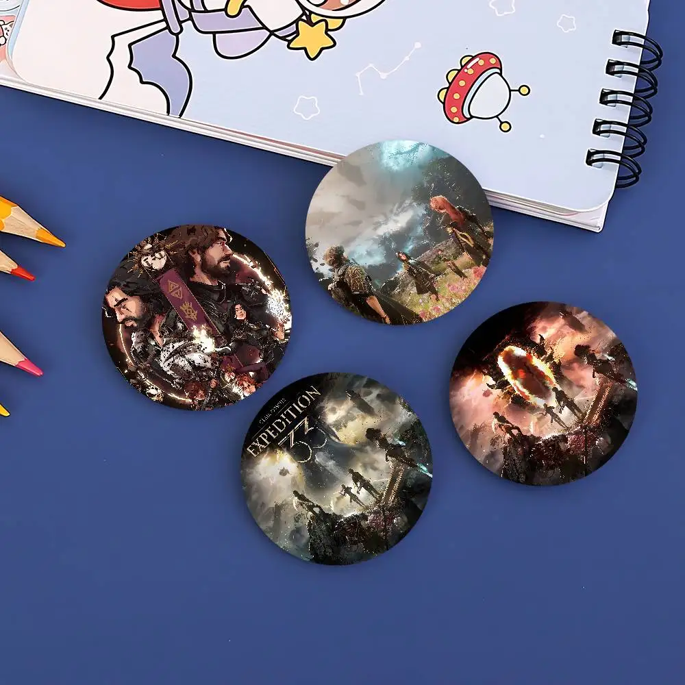 C-Clair O-Obscur E-Expedition 33 شارات الإبداعية صفيح لينة زر دبابيس الحيوان أيقونة بروش التلبيب على ظهره شارة الملحقات #1