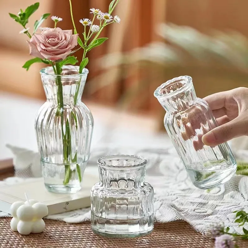 Creative Ruffle Vases Transparent Glass Bottle Hydroponic Plant Flower Pot Mini Retro Striped Vase Desktop Glass Vase Decor