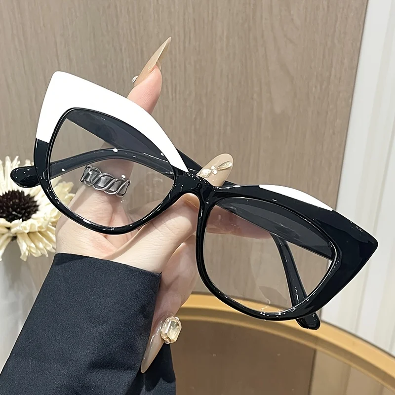 نظارات عين القطة الأنيقة مع ميزات حجب الضوء الأزرق الفريدة من نوعها، نظارات على الطراز القديم مصممة للنساء مع نمط كتلة الألوان