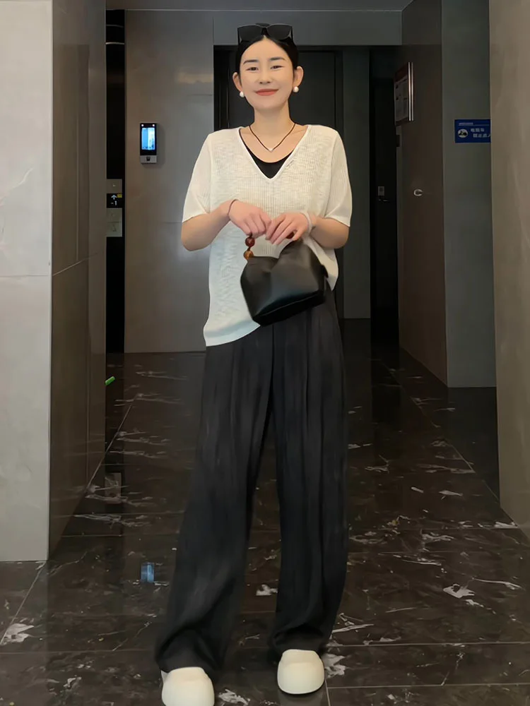 Casual V-neck Short Sleeve T-shirt Ice Sensation Pleated Summer Fashionable Two-piece Set Women's Clothing Breathable Comfort...