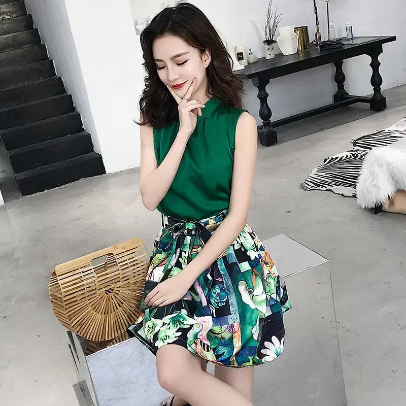 Mini Solid Color Dress Skirt Woman Outfit Mature Printing Short 2 Pieces Sets for Women Beach Formal Occasion New Matching Korea