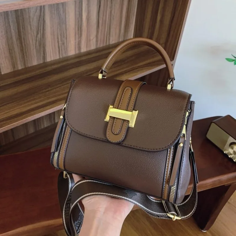 

Stylish Corduroy Texture Shoulder Bag For Women Soft Ribbed Underarm Bag For Cozy Seasonal Style