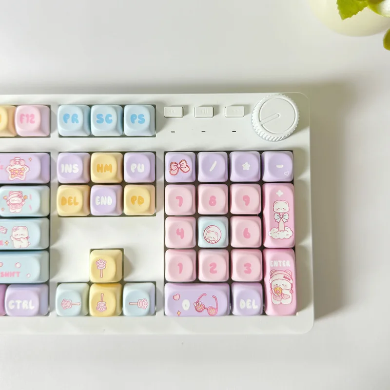 Imagem -04 - Cute Candy Bear Theme Keycap Material Pbt Suporta Sublimação Térmica de Cinco Lados Cute Personality Keycap 131 Key Moa Height