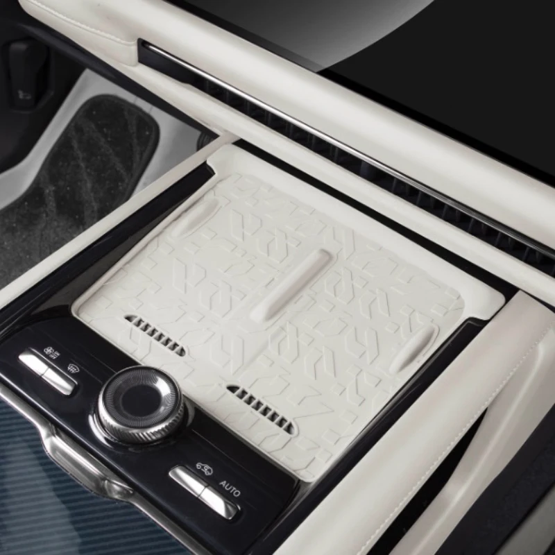 لوحدة التحكم المركزية Lynk & Co 900 لوحة شحن لاسلكية بطانة حماية من السيليكون حصيرة ملحقات تعديل تصفيف السيارة #4