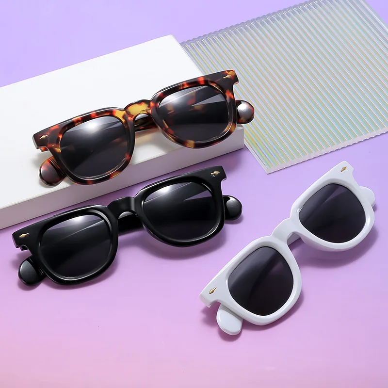 

New Fashionable Arrow-Shaped Sunglasses Trendy UV-Protective Shades Outdoor Cycling Sports Sun Protection Eyewear Unisex