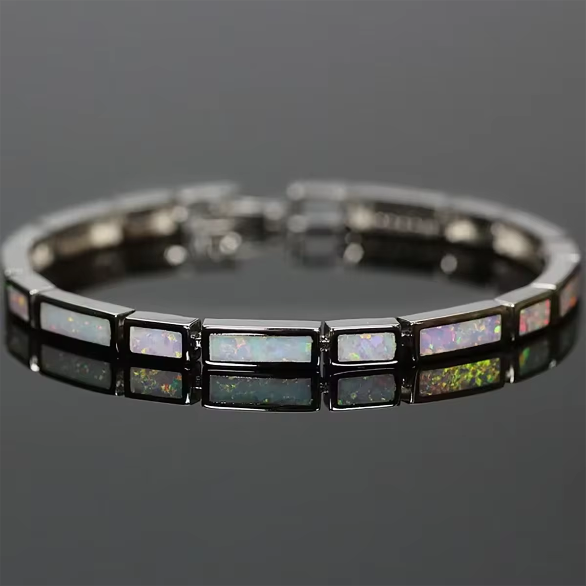 White Opal Charm Bracelets For Women Strip Shape Friendship Bracelets for Women Bijoux Wedding Jewelry Gifts for Girlfried