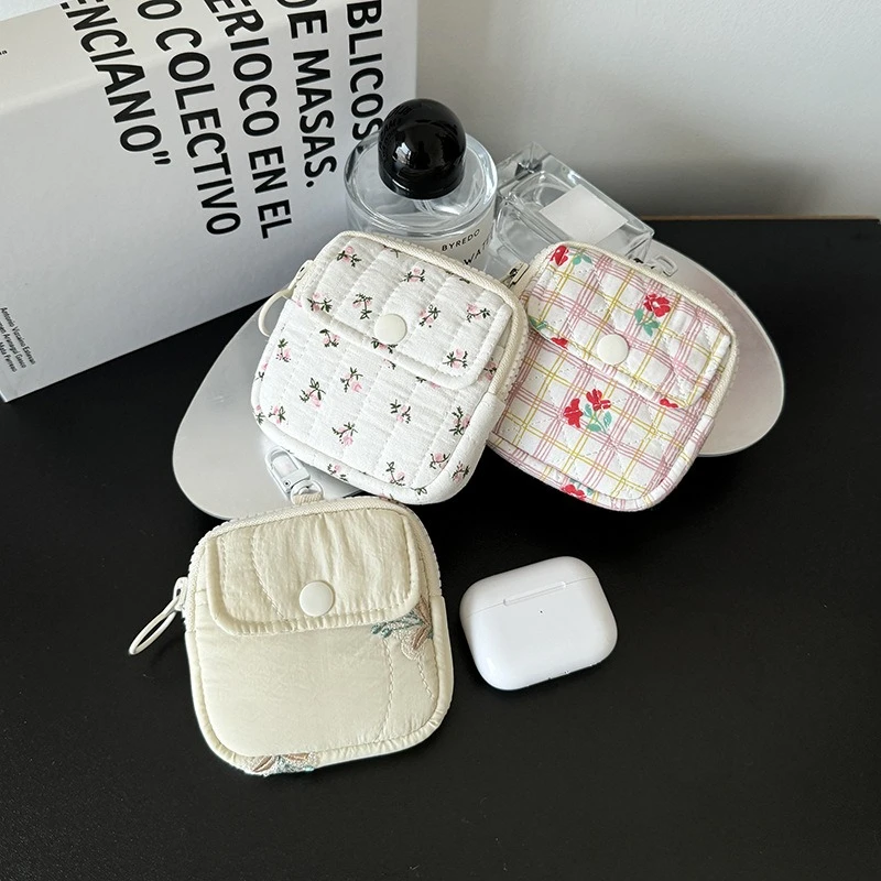 

Multifunctional Portable Nylon Coin Purse Korean Style Square Mini Storage Bag Flower Lightweight Zipper Short Wallet Girls