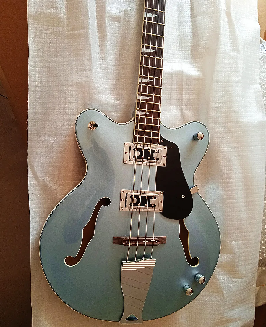 4-string Electric Bass, vintage Grayish Blue, black protective plate Right-handed Electric Guitar