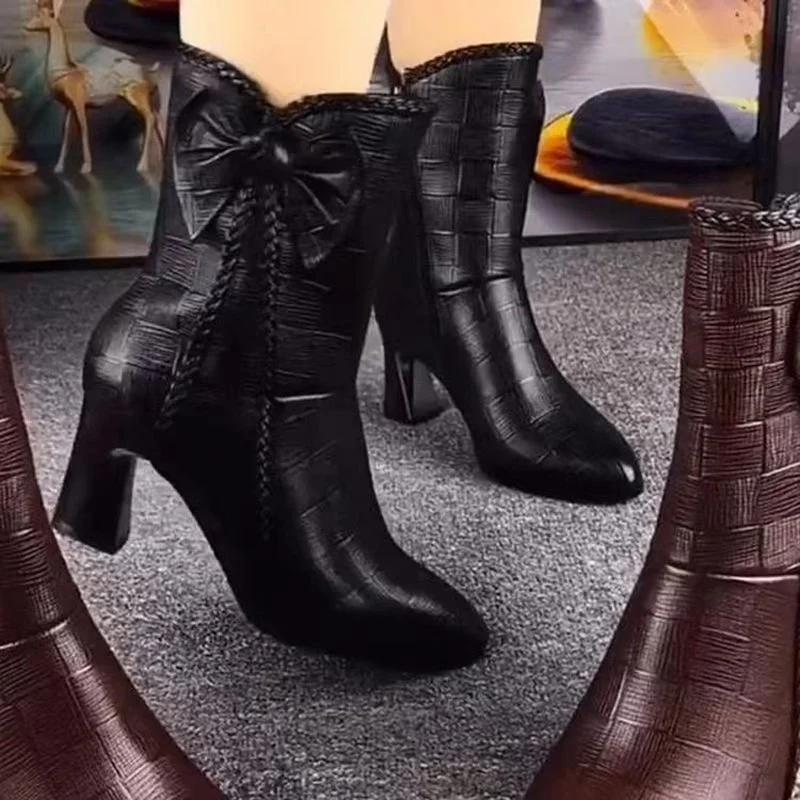 Zima jesień miękkie skórzane buty damskie modne buty matki ze średnią rurką skórzane szpiczaste buty na platformie buty jeździeckie w stylu