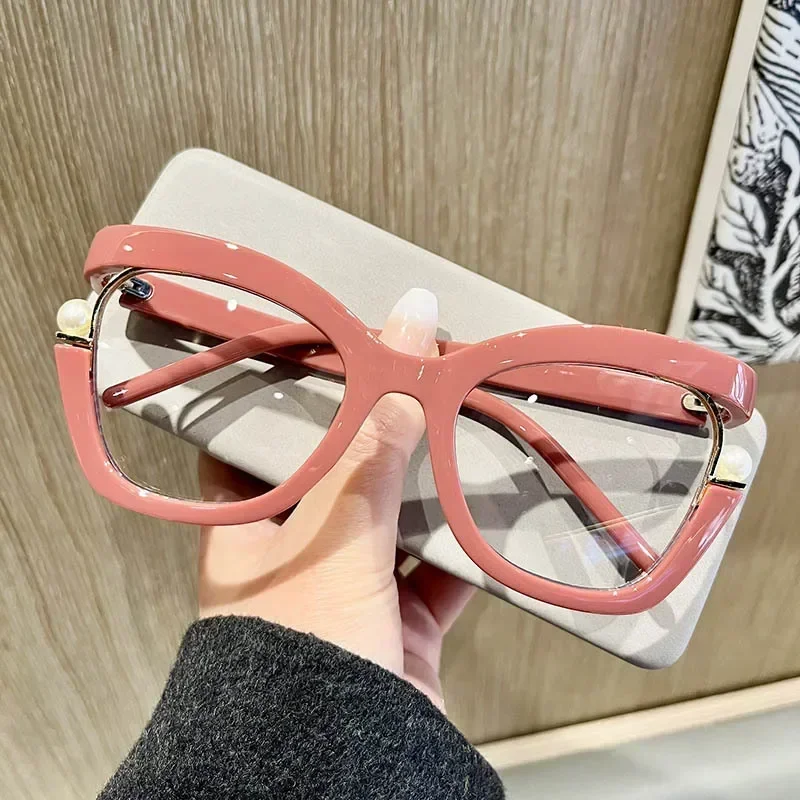 2024 New Best-selling Colorful Oversized Glasses with Pearl Women Embellishments Ins Cat Eye Glasses Ladies Rainbow Sunglasses