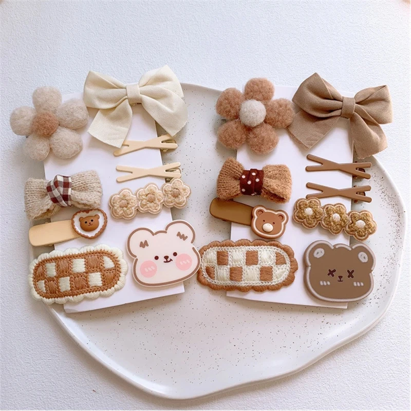 9Pcs/Set Korean Cartoon Baby Hair Clips Cute Plush Bear Rabbit Hairpin Knitting Flower Bow Girls Barrettes Kids Hair Accessories