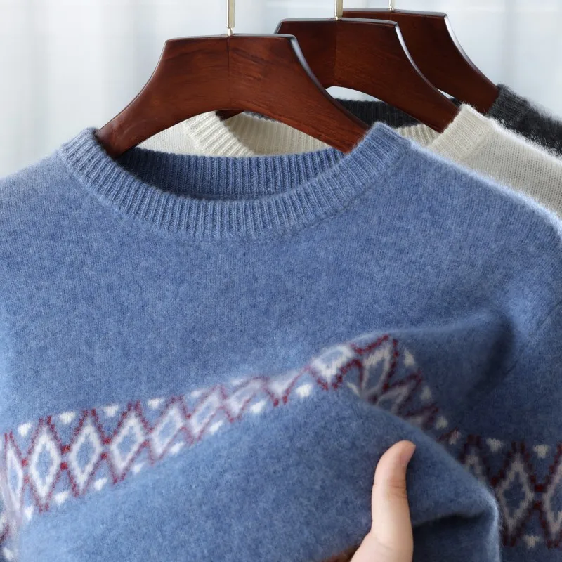 Autumn and winter new 100% pure wool men's round neck thick sweater loose casual knitting bottoming warm sweater.