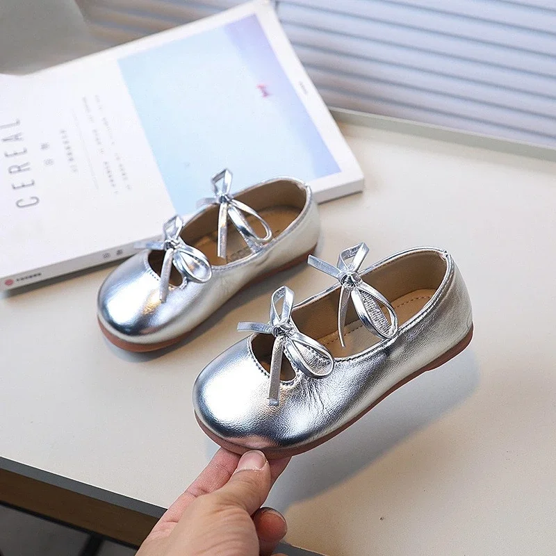 

Spring Autumn Children's Leather Shoes Red New Little Girl Causal Loafers Simple Trend Kids Bowknot Flat Shoes Fashion Versatile