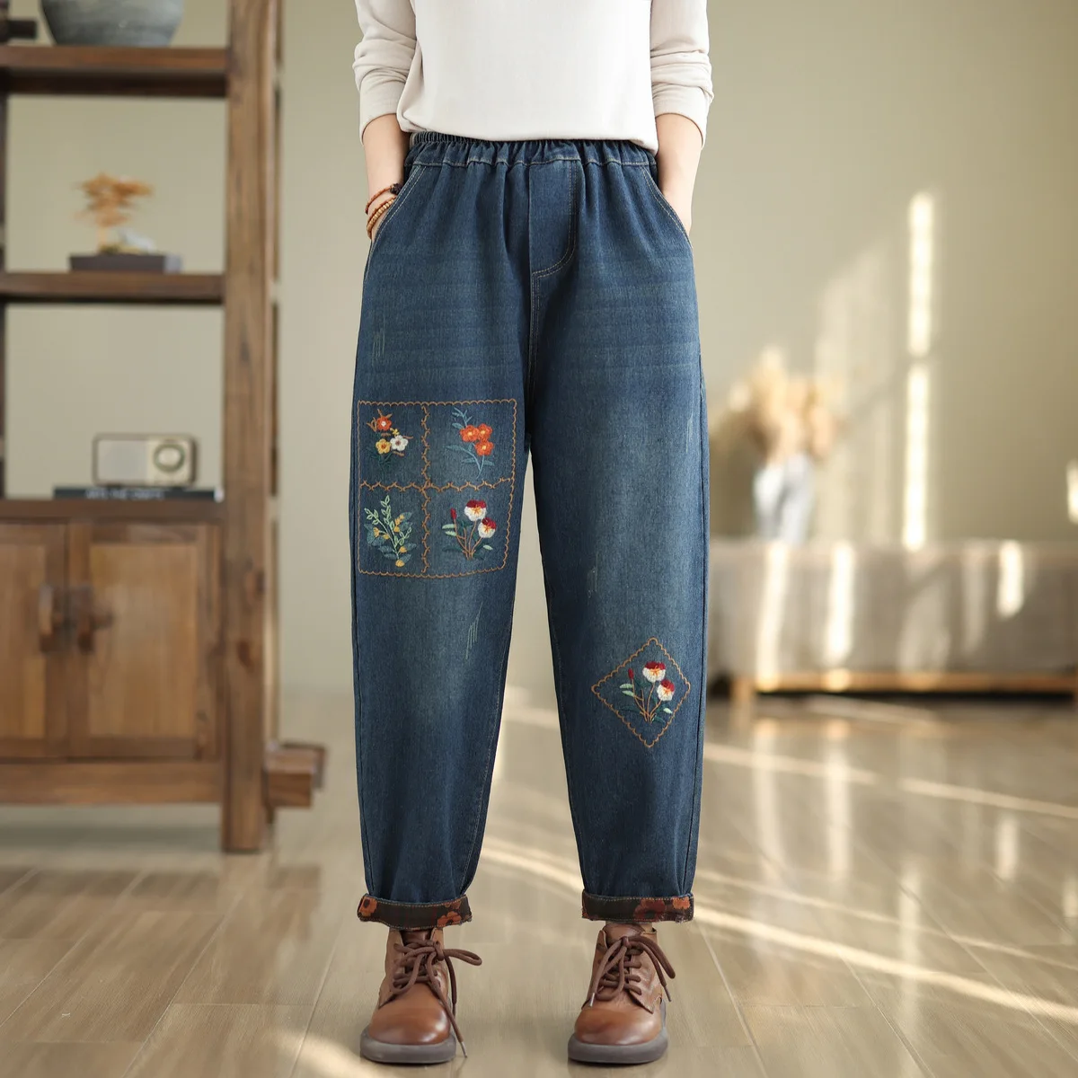 Aricaca Women High Quality Flower Embroidered  Loose Jeans Oversize Light Blue Harem Pants Denim Pants