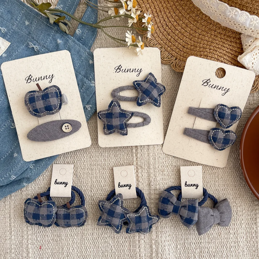 Vintage Plaid Hair Clips 2PCS Gray Blue Apple Design Fabric Snap Clips for Girls Side Bangs Non-Damage Barrettes view 2