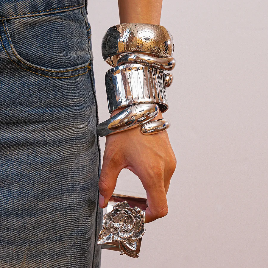 

Water Drop Leaf Wide Metal Open Bangles Men Hip Hop Punk Silvery Woven Geometric Spring Cuff Bracelets for Women Charms Jewelry