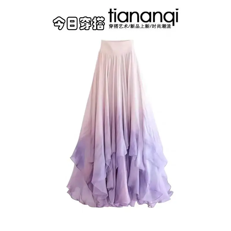 Spring and Autumn New Gentle Style High End Fashion Piercing Top+Beautiful Gradient Half Skirt Two Piece Set