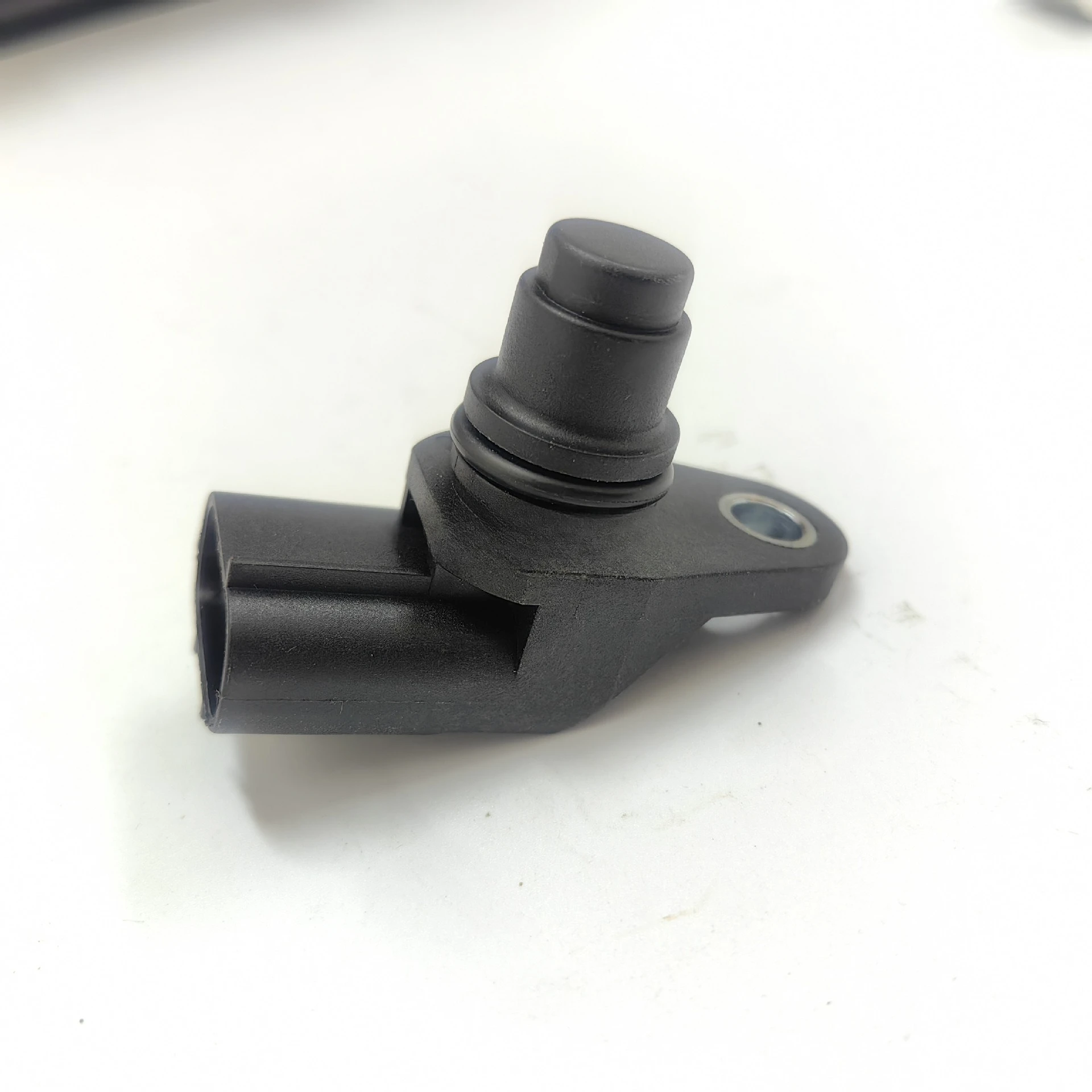 adatto-per-sensore-di-posizione-albero-motore-pezzi-di-ricambio-per-escavatore-vh894101570a-s8941-01570