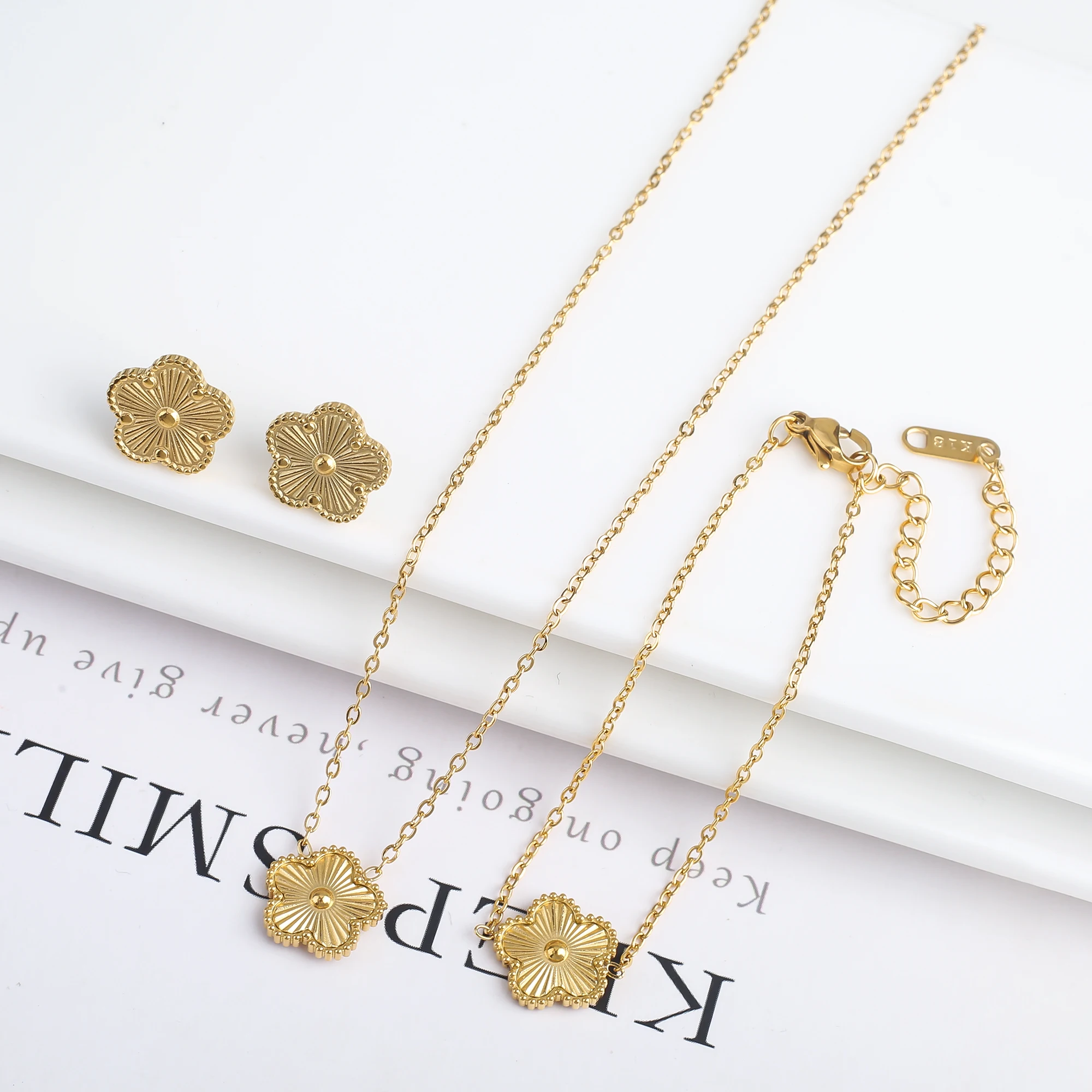 Thumbnail 3 - #30 Gold-Plated Earrings Comparison Guide