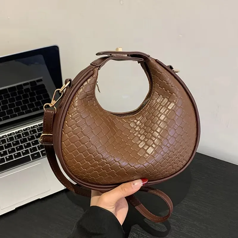 Modna czarna torba półksiężycowa Luksusowe damskie torebki i torebki ze skóry Pu Crossbody Damskie torby na ramię