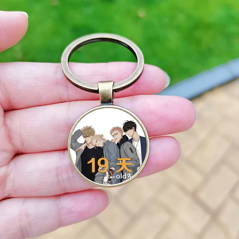 Fashion Guinea Pig Keychain Cute Lovely Animal Mouse Hippo Penguin Glass Gem Alloy Pendant Koala Key Chain Kids Bag Keyring
