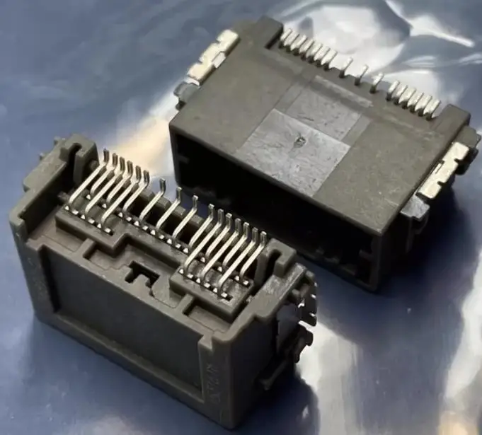 1PCS  348979162     1438478-2    10146070-122y0lf     SE1820023111021    6469077-1   70368-1225   0768661211    U92-A110-1001-30