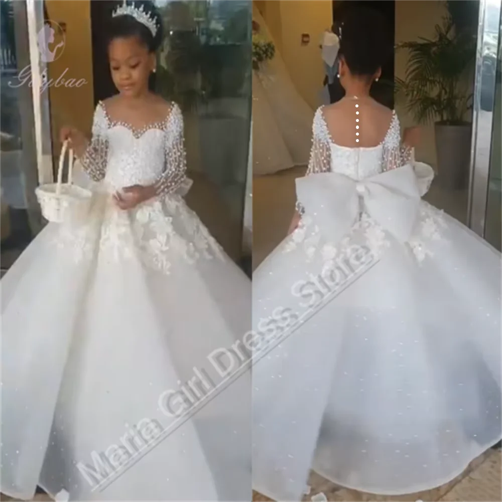 robe-de-soiree-d'anniversaire-pour-enfants-luxueuse-avec-nœud-moelleux-blanc-avec-decoration-de-perles-longueur-au-sol-pour-premiere-communion-personnalisee