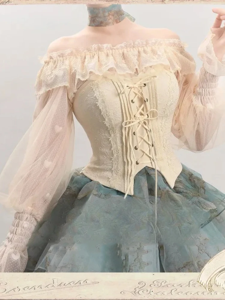 بلوزة لوليتا ستايل للنساء قمصان تونيك برقبة مائلة قطع علوية قصيرة 2025 Blusas Mujer De Moda مكشكشة بأشرطة تونك بلوزات صيفية