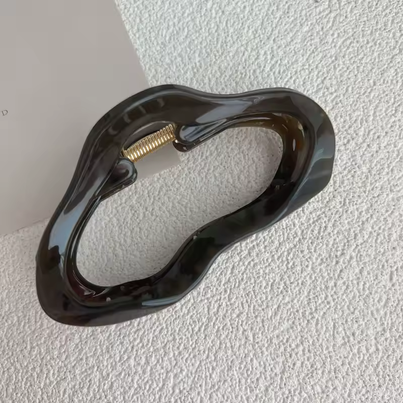 Irregular Hollow Out Hair Claws Clips Women Girls Tortoiseshell Large Crab Hair Clamps Barrettes Clips Hair Accessories Fashion - Image 10