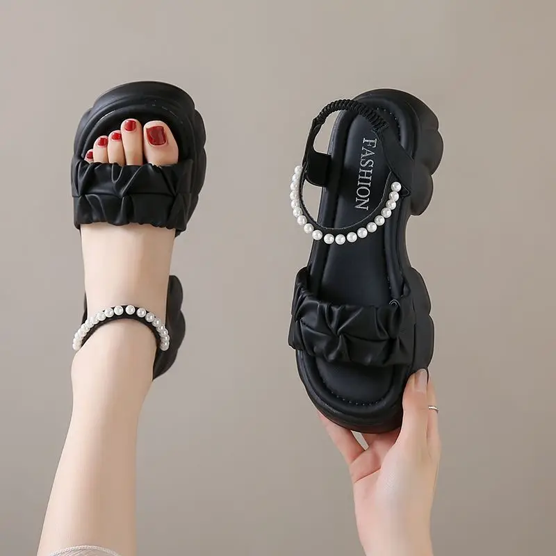 

Женские сандалии на платформе с открытым носком. Оригинальный дизайнерский дизайн из ПВХ. Шикарная и элегантная трендовая обувь 2025 года. Роскошная женская обувь. Лучший комфорт.