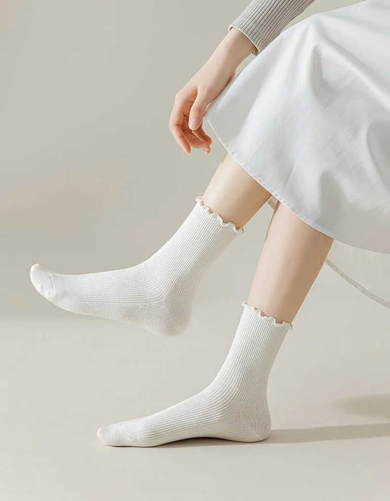 6 Paar Rüschensocken für Damen, Baumwolle, einfarbig, mittellange Socken, niedliche, kawaii, koreanische, atmungsaktive, schwarz-weiße kurze Strümpfe – Detail 2