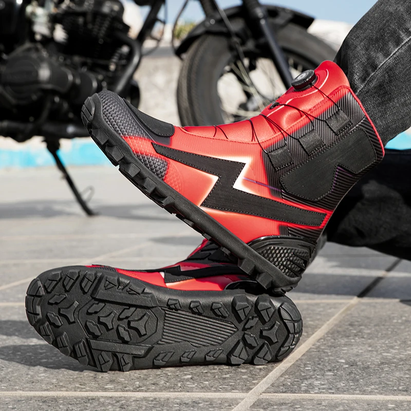 Botas protectoras de motocicleta para hombre, zapatos informales todoterreno cómodos y resistentes al desgaste, antideslizantes, a la moda, para las cuatro estaciones