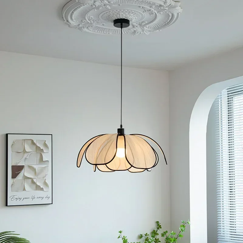 Patch ho-Lampe Suspendue au Design Moderne, Luminaire Décoratif de Plafond, Idéal pour un Salon, une Salle à Manger ou une Chambre à Coucher