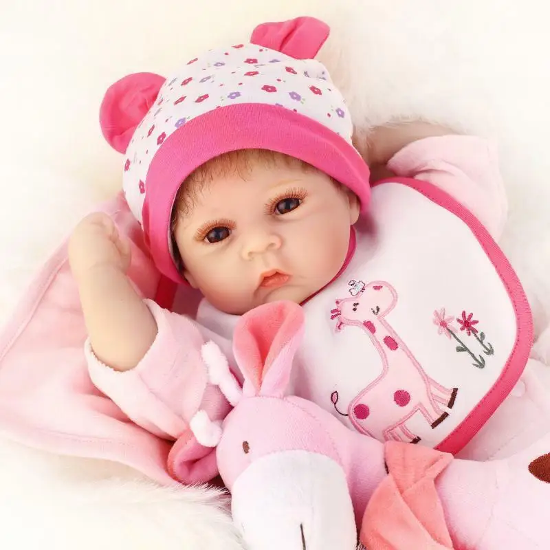 22 Inch Reborn Doll Cute and Dumb Soft Silicone Humanoid Doll Suitable for Both Men and Women