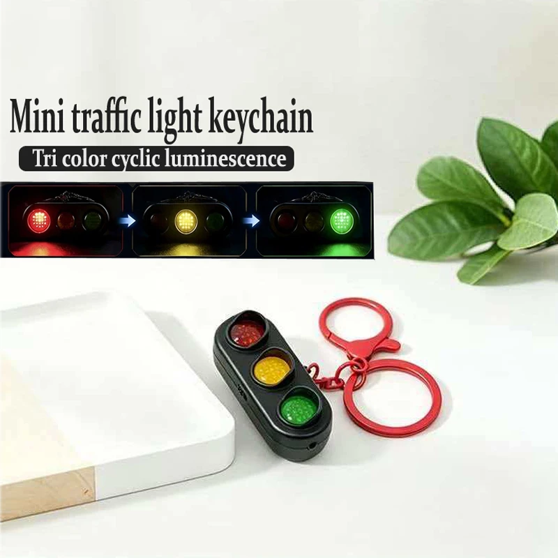 Mini Light Up Traffic Light Keychain Pendant Simulation Signal Light Sound Effect Flashlight Gift